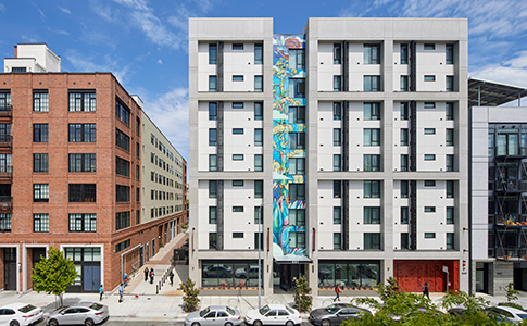 Casa Adelante - 681 Florida