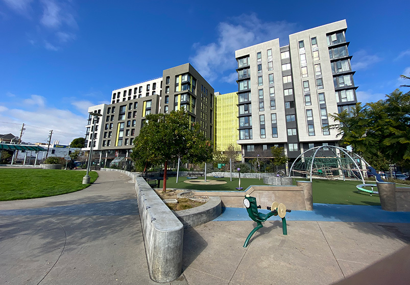 cre_main Casa Adelante - 2060 Folsom